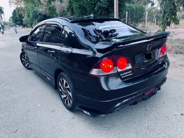 honda-civic-vti-oriel-prosmatec-18-i-v-tec-big-6