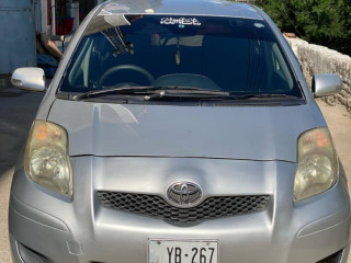 toyota-vitz-2009