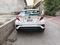 toyota-c-hr-2017-small-3