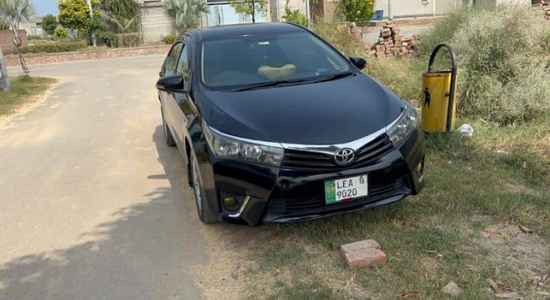 toyota-corolla-xli-2016-big-0