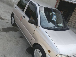 daihatsu-cuore-2005