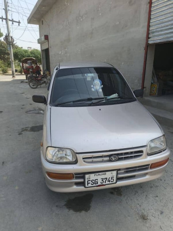 daihatsu-cuore-2005-big-1