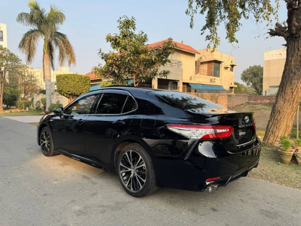 toyota-camry-2023-big-3