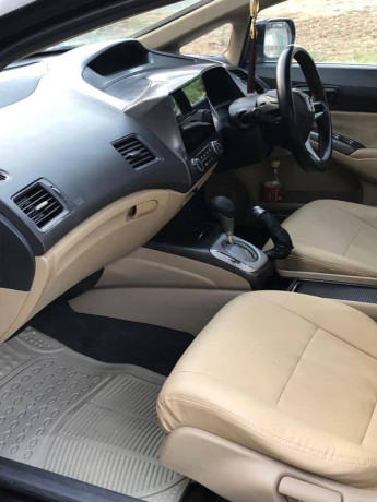 honda-civic-vti-oriel-prosmatec-2008-big-4