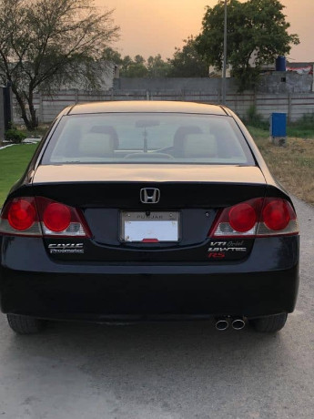 honda-civic-vti-oriel-prosmatec-2008-big-1