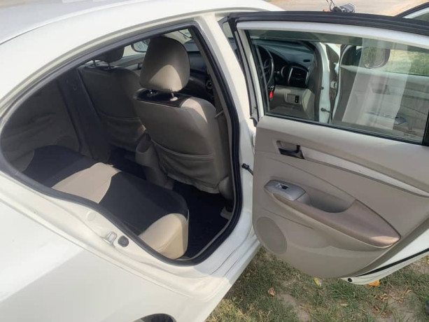 honda-city-2018-honda-city-honda-car-for-sale-big-6