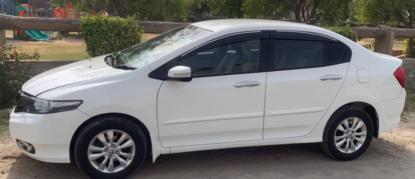 honda-city-2018-honda-city-honda-car-for-sale-big-3