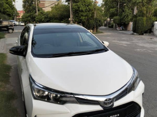 toyota-corolla-altis-2017
