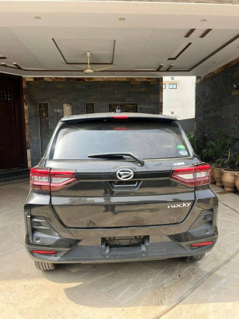 daihatsu-rocky-2021-big-0