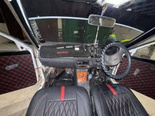 suzuki-mehran-vx-1992