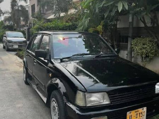 daihatsu-charade-1986