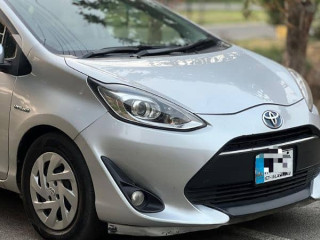 toyota-aqua-201720-s-package-full-option