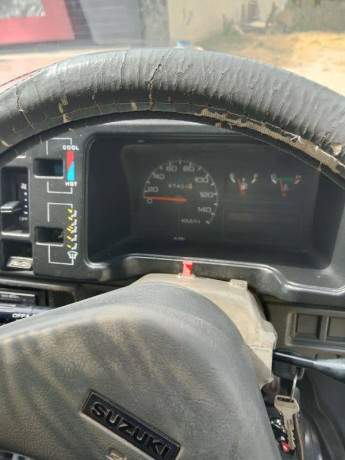 suzuki-mehran-vxr-2016-big-5