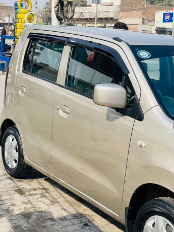 suzuki-wagon-r-vxl-2017-big-6
