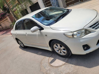 toyota-corolla-altis-2014