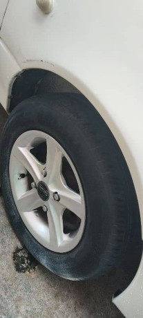 suzuki-cultus-vxr-2010-big-2