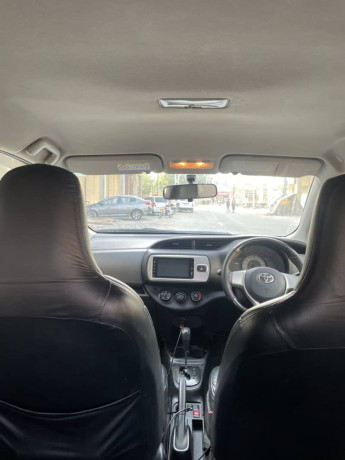 toyota-vitz-big-2