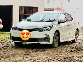toyota-altis-18-crostinic-2015-model