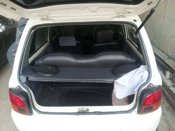 daihatsu-cuore-2012-big-8