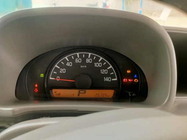 suzuki-every-20192024-japanese-big-3