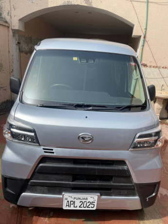 daihatsu-hijet-2021-big-0