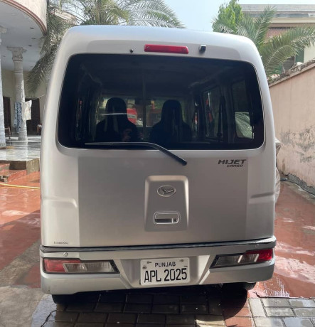 daihatsu-hijet-2021-big-2