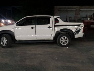 toyota-hilux-2009