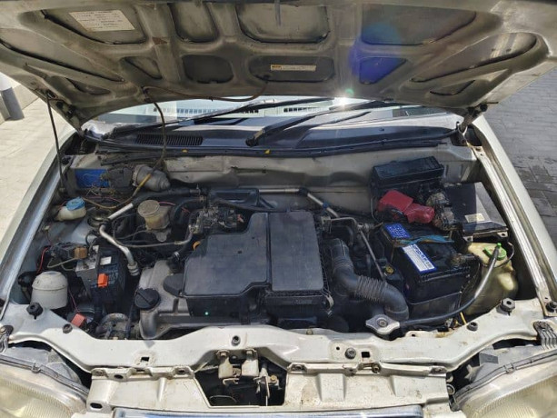 mazda-carol-2000-big-6