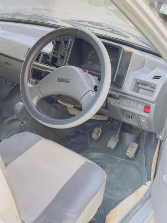 suzuki-mehran-vxr-2009-big-6
