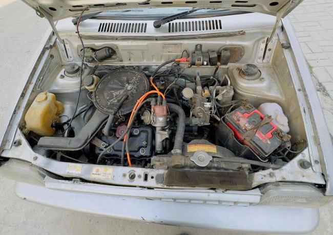 suzuki-mehran-vxr-2009-big-8