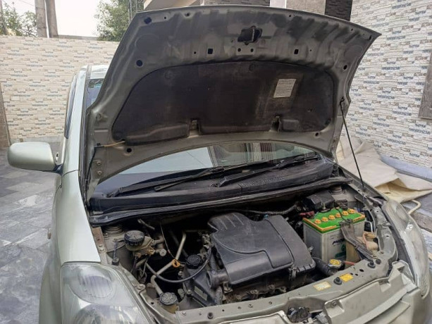 toyota-passo-2009-big-5