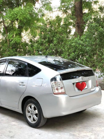 toyota-prius-2008-big-9
