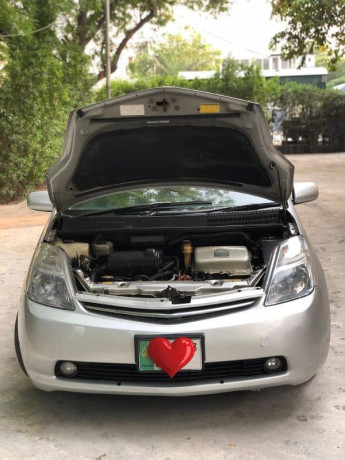 toyota-prius-2008-big-0