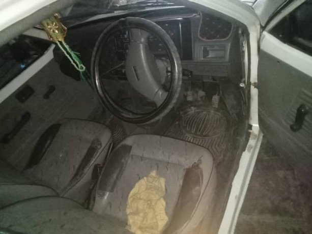 suzuki-mehran-vxr-2004-big-18