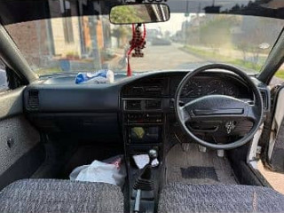 toyota-corolla-xe-1987