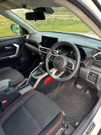 toyota-raize-premier-modify-japan-z-packagr-plus-premier-update-big-5