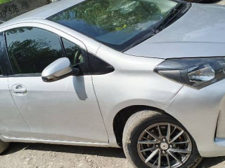 toyota-vitz-2014