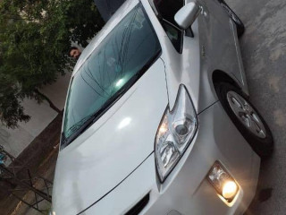 toyota-prius-2010