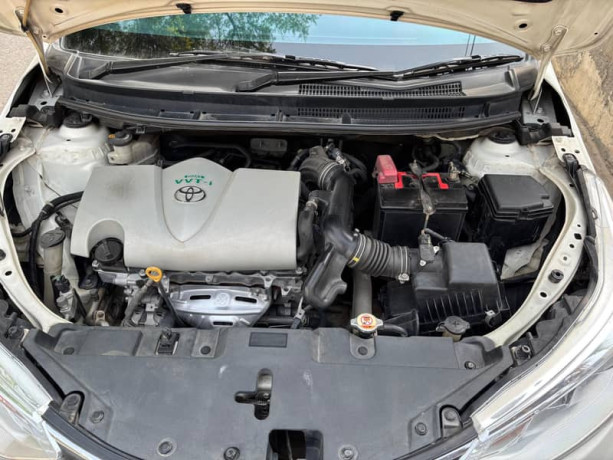 toyota-yaris-2022-13-ativ-big-8