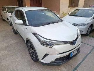 toyota-c-hr-hybrid-201721