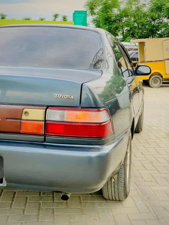 toyota-corolla-20-d-1993-big-7
