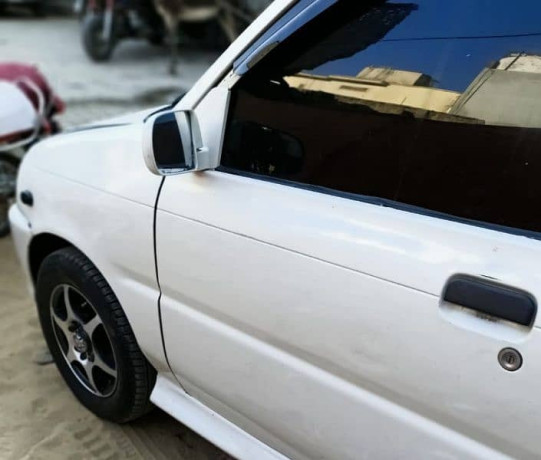 daihatsu-cuore-2008-big-4