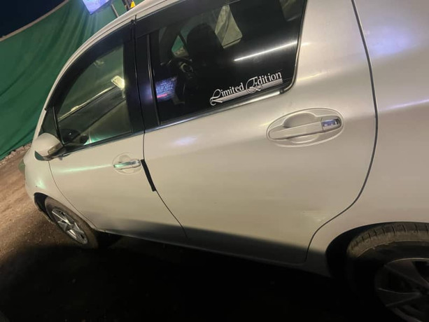 toyota-vitz-2012-reg-2015-big-13