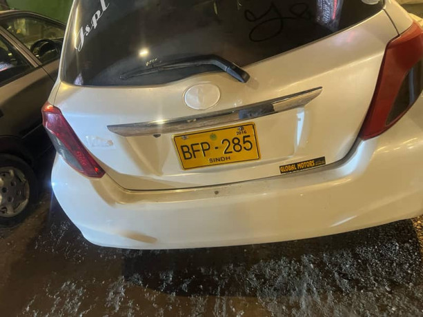 toyota-vitz-2012-reg-2015-big-4