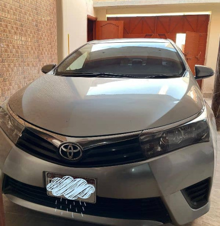 toyota-corolla-gli-2015-btob-genuine-big-3