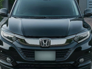 honda-vezel-2018