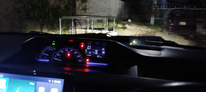 suzuki-wagonr-hybrid-big-22