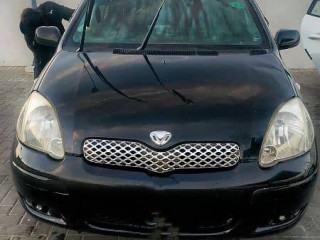 toyota-vitz-2004