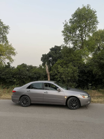 honda-accord-2003-big-2