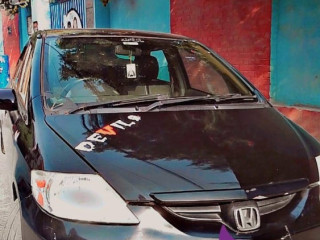 honda-city-2004-model-in-910-condition